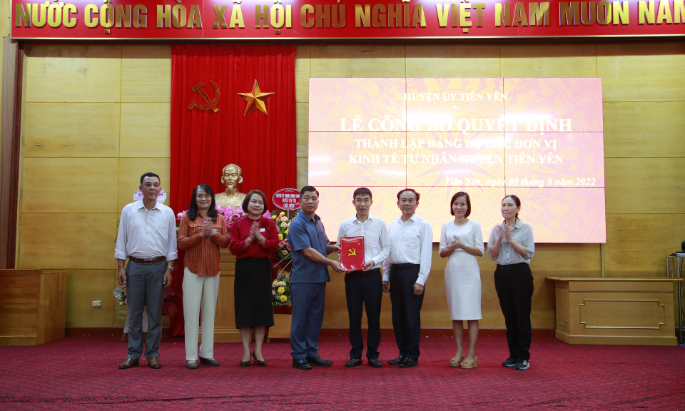 Tạo đột phá trong phát triển Đảng ở đơn vị kinh tế tư nhân