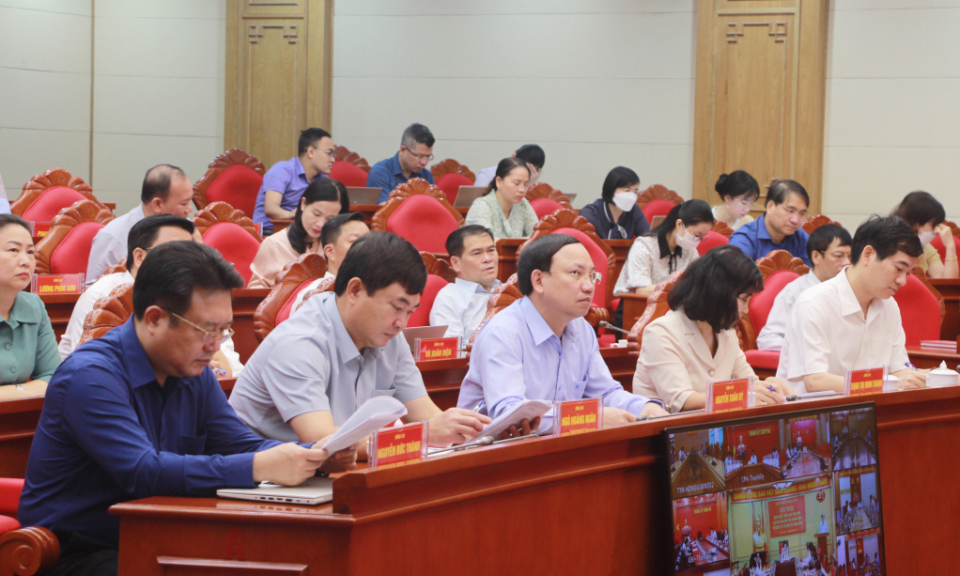 Quán triệt, triển khai thực hiện các văn bản mới về công tác tổ chức xây dựng Đảng