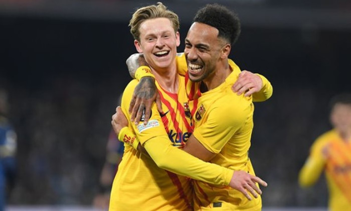 Xavi báo tin buồn cho Chelsea