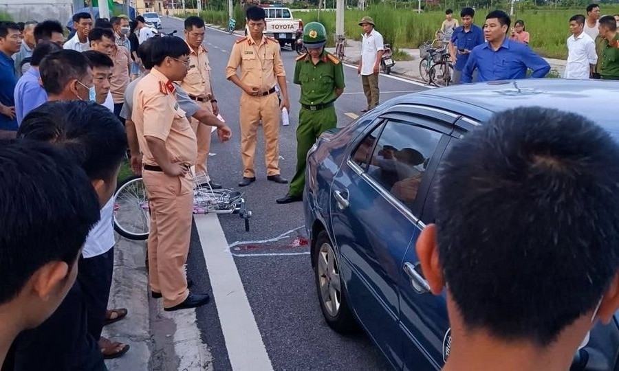 Công an làm việc với 2 nữ học viên gây tai nạn khiến bé 3 tuổi tử vong