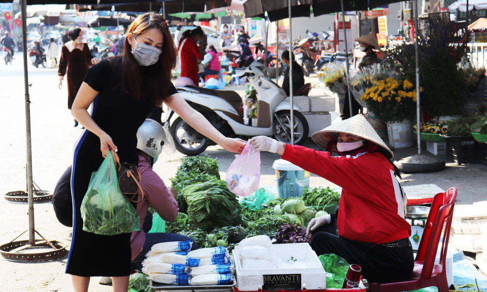 Từng bước bình ổn thị trường