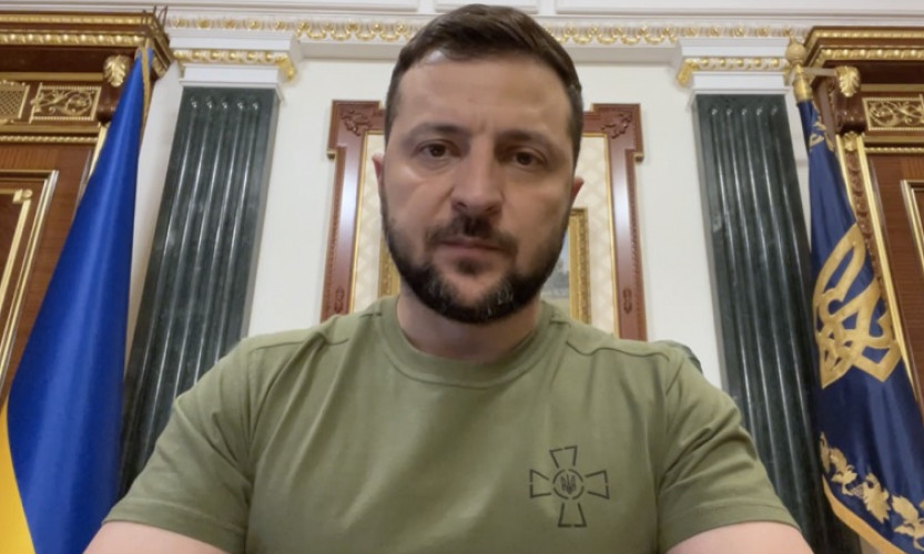 Giao tranh ác liệt ở Donetsk, Pháp đồng ý mở rộng NATO