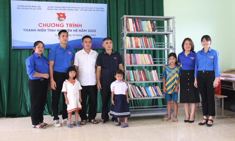 Khơi nguồn văn hóa đọc từ tủ sách miễn phí