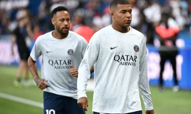 Mbappe đòi PSG bán Neymar