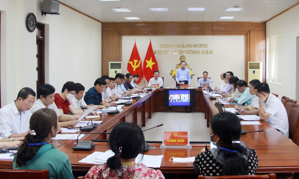 Đồng chí Bí thư Tỉnh ủy tiếp công dân định kỳ