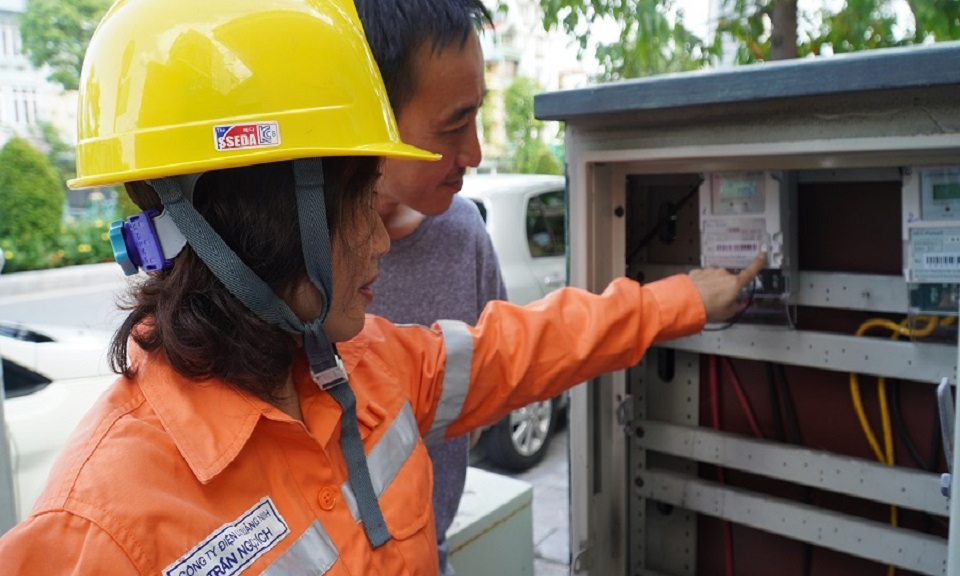PC Quảng Ninh hướng dẫn cách thức theo dõi và kiểm tra chỉ số công tơ điện