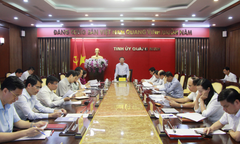 Giao ban Thường trực Tỉnh ủy