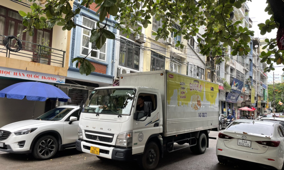 Cần sớm khắc phục bất cập về giao thông tại khu vực chùa Long Tiên