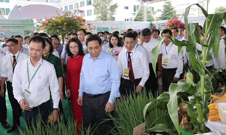 PM underlines importance of nurturing agriculture start-ups
