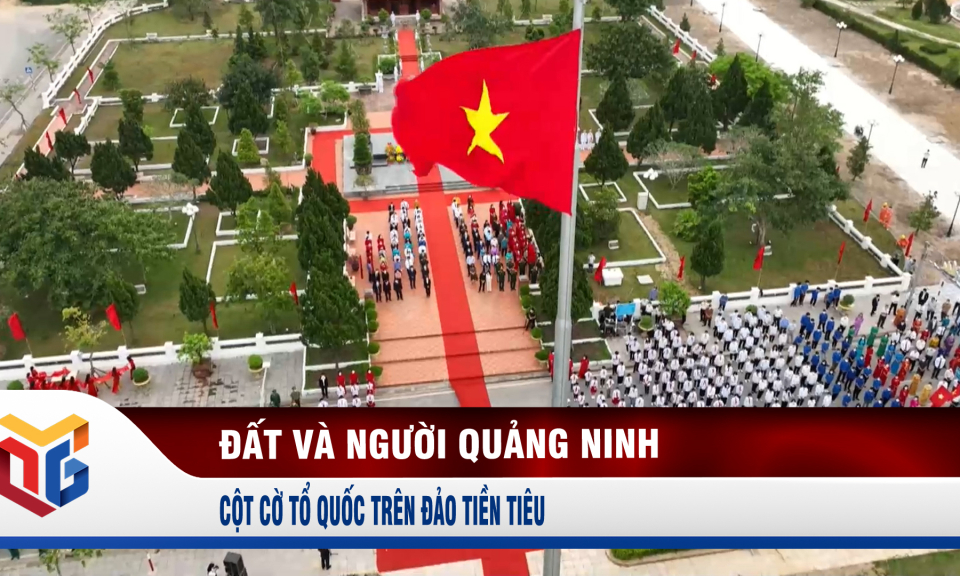 Cột cờ Tổ quốc trên đảo tiền tiêu