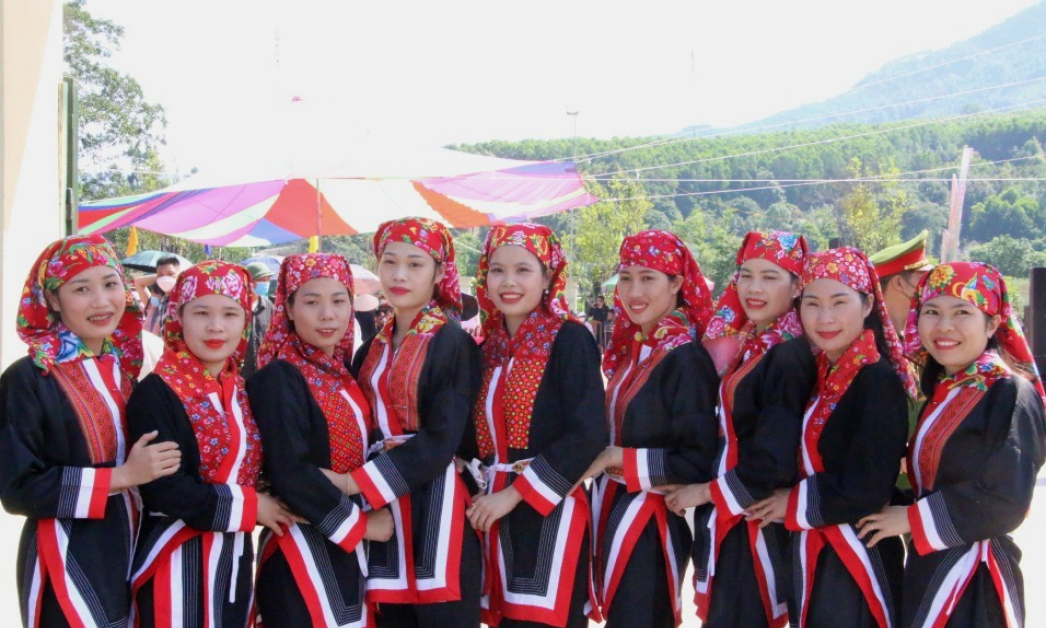 Bình Liêu lần đầu tiên tổ chức cuộc thi “Người trình diễn trang phục dân tộc đẹp nhất” năm 2022   