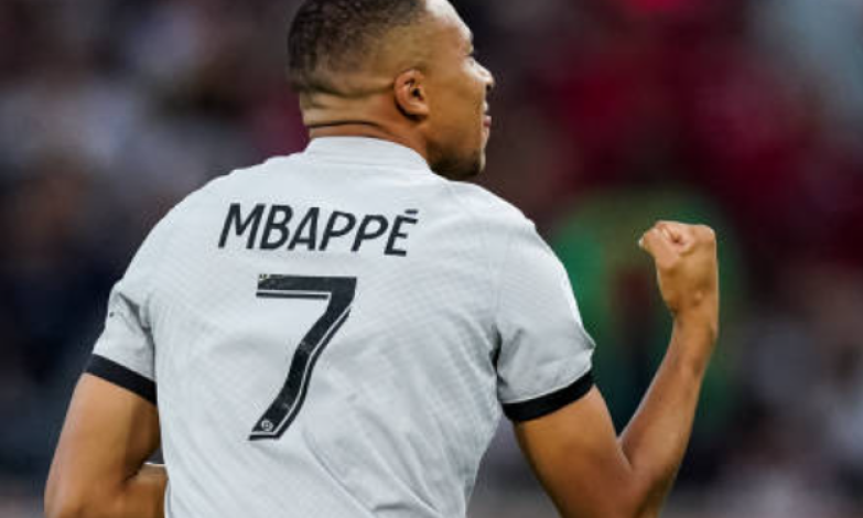 Mbappe lập kỷ lục vô tiền khoáng hậu tại Ligue 1