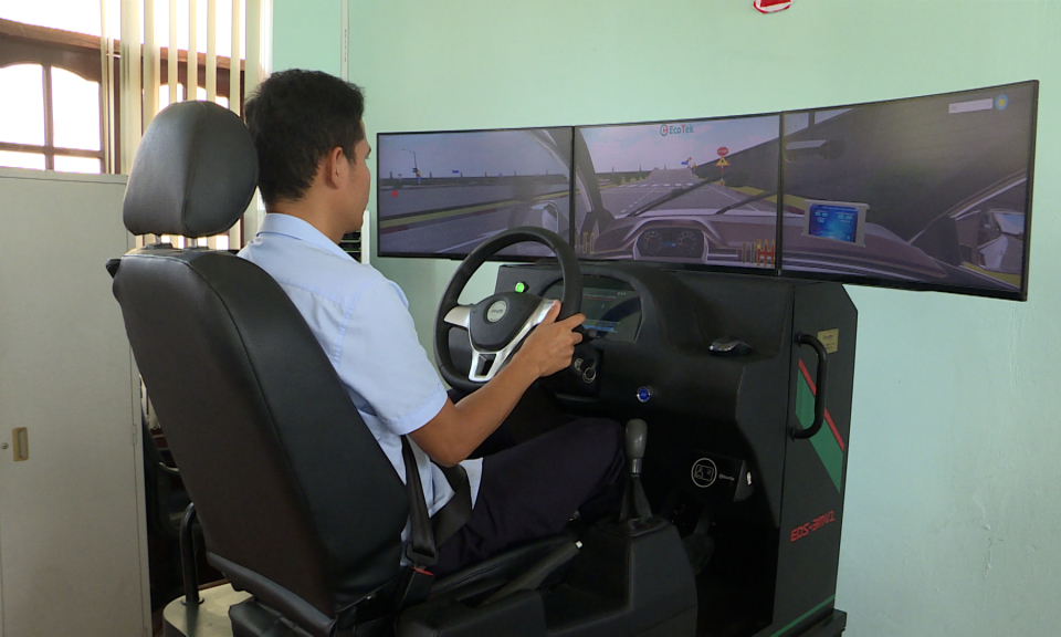 Tăng cường các giải pháp nâng cao chất lượng đào tạo, sát hạch lái xe