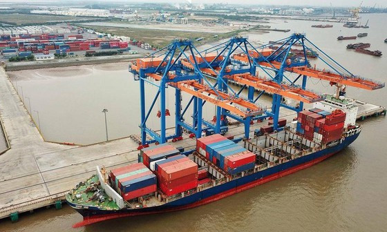 Điều chỉnh thẩm quyền quản lý nhà nước tại cảng, bến thủy