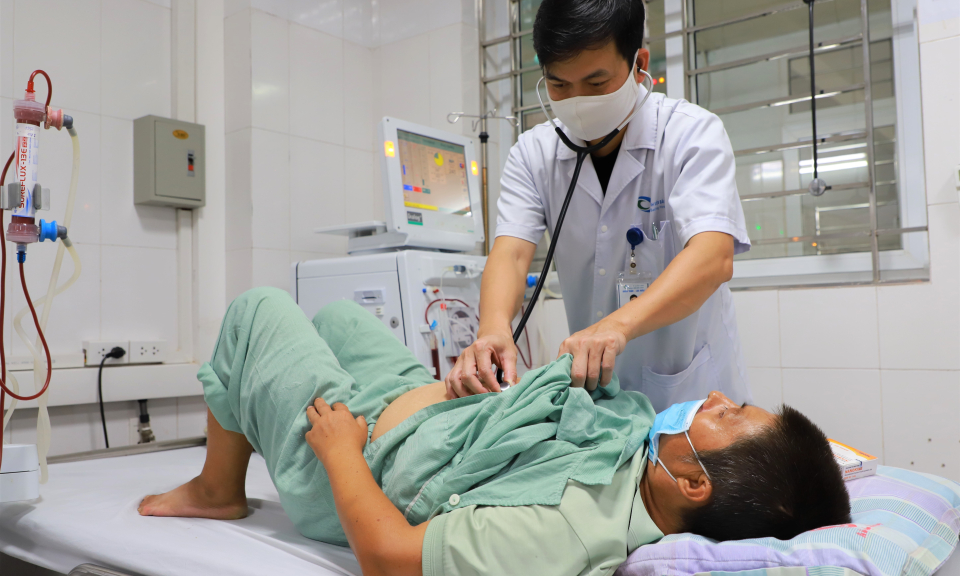 Chạy thận nhân tạo giải pháp tối ưu cho bệnh nhân suy thận mạn tính