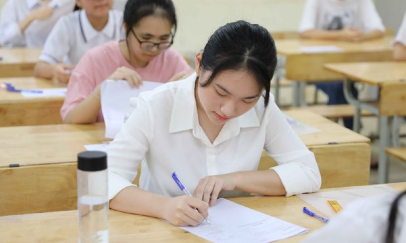 Bộ GD-ĐT điều chỉnh phân luồng thí sinh nộp lệ phí xét tuyển đại học