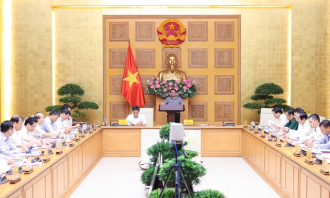 Thủ tướng làm việc với Ban Chỉ đạo xây dựng Đề án "Chủ trương, chính sách công nghiệp hóa, hiện đại hóa đến năm 2030, tầm nhìn đến năm 2045"