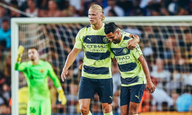 Haaland góp công giúp Man City thoát thua Barca