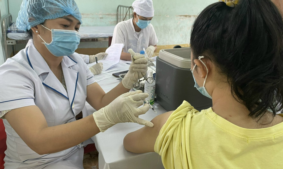 Sáng 29/8: Bộ Y tế phát động Chiến dịch tiêm vaccine phòng COVID-19 "vui Trung thu và tựu trường an toàn"