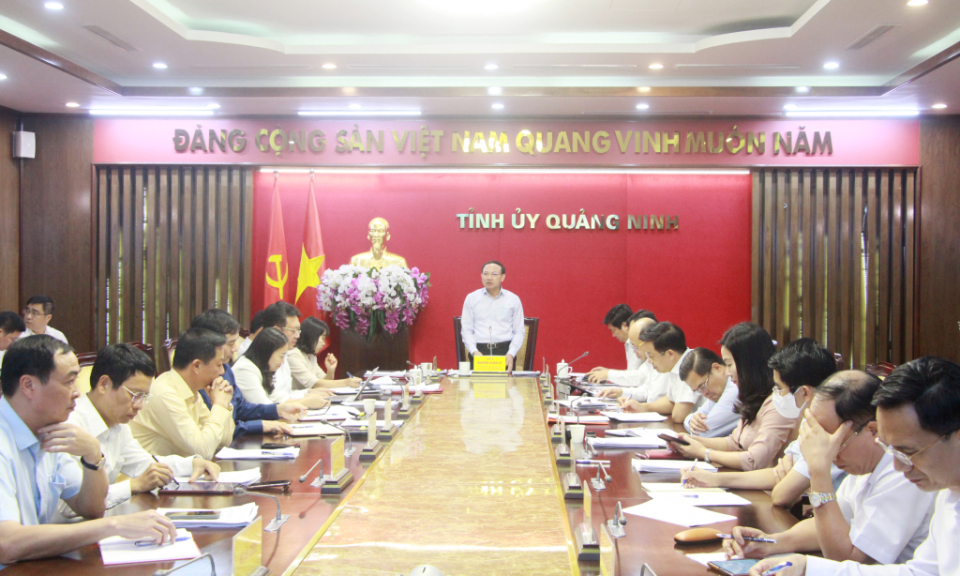 Giao ban Thường trực Tỉnh ủy