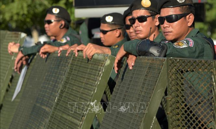 Hiến binh Campuchia giải cứu 8 công dân Thái Lan