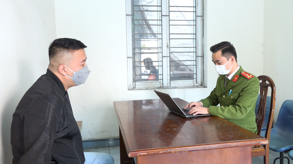 Cơ quan CSĐT - Công an TP Cẩm Phả tạm giữ Liêu Văn Đức và điều tra làm rõ, giải quyết vụ việc theo quy định pháp luật.