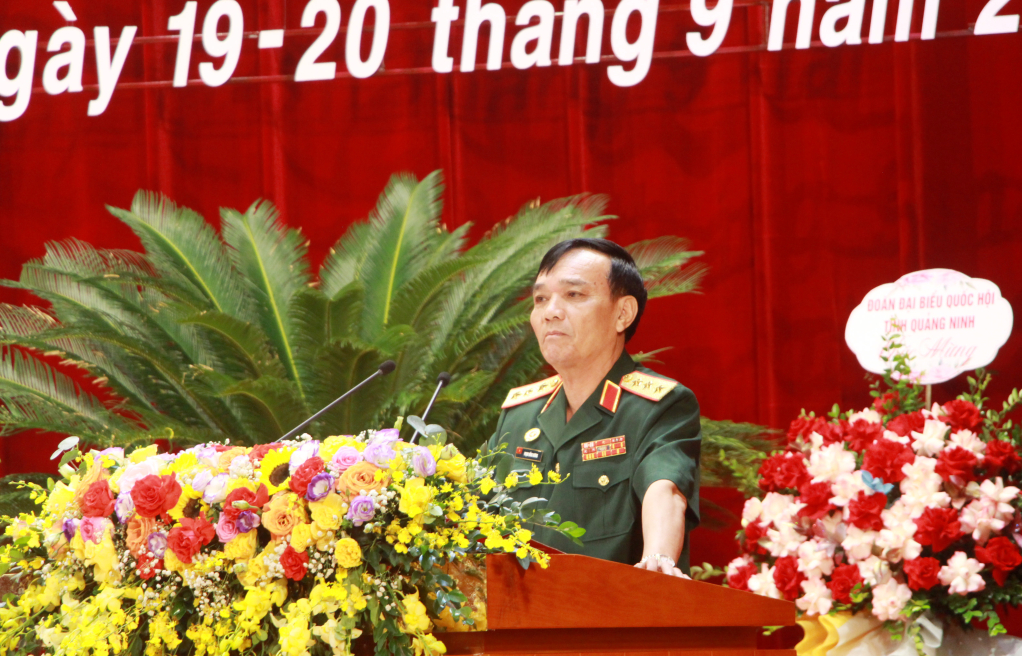 Thượng tướng Phạm Hồng Hương, Phó Chủ tịch Trung ương Hội Cựu chiến binh Việt Nam, phát biểu tại đại hội.