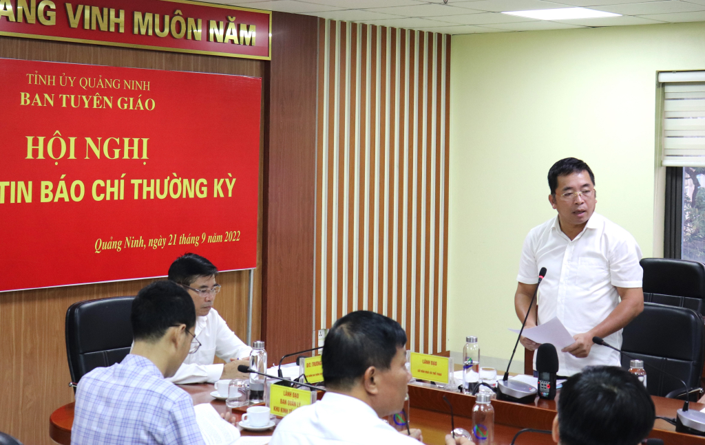 Phó Giám đốc Sở Văn hóa - Thể thao Nguyễn Thanh Tùng thông tin về Đại hội TDTT các cấp và cấp tỉnh. 