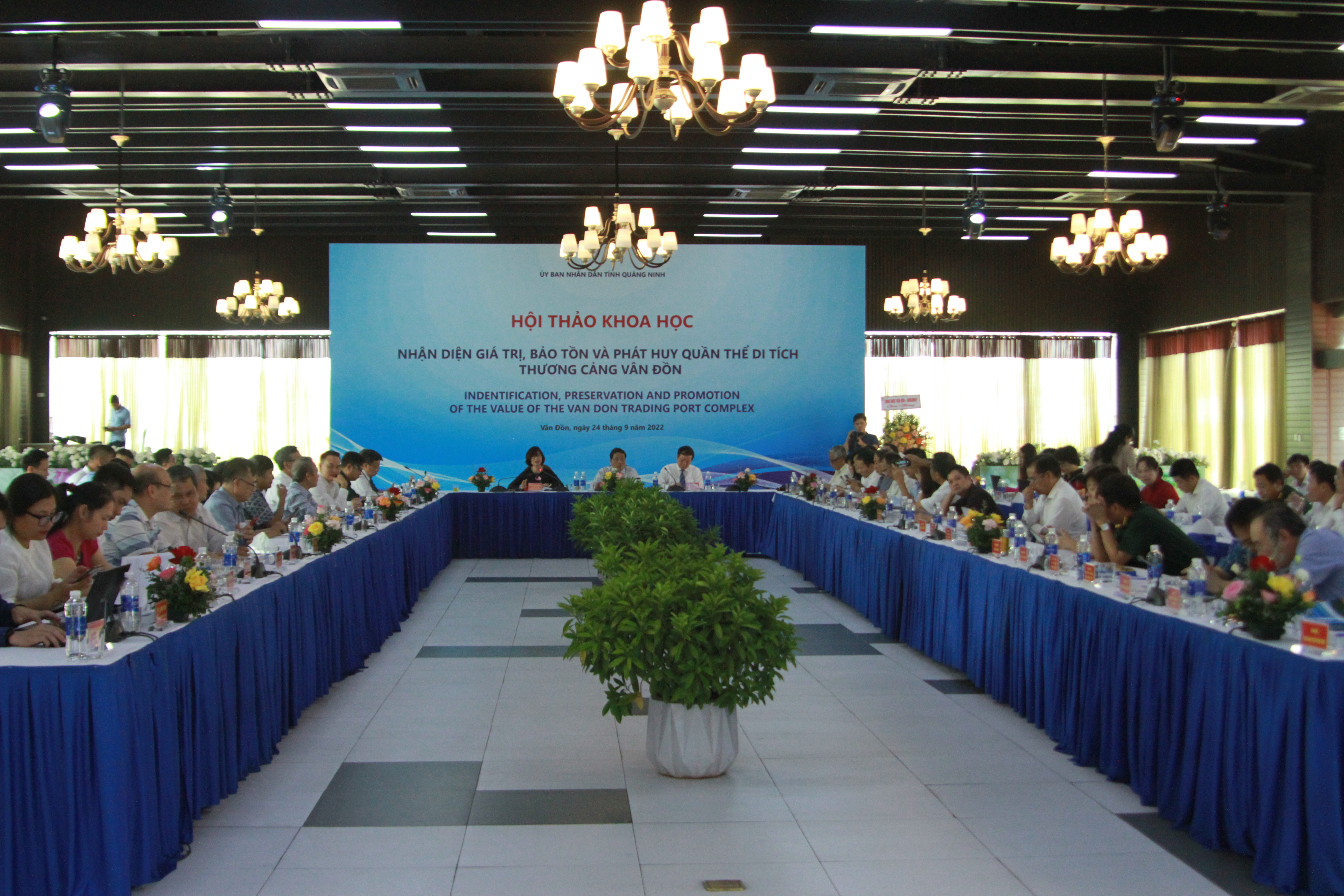Hội thảo đã nhận được nhiều ý kiến tâm huyết về bảo tồn và phát huy giá trị thương cảng Vân Đồn.