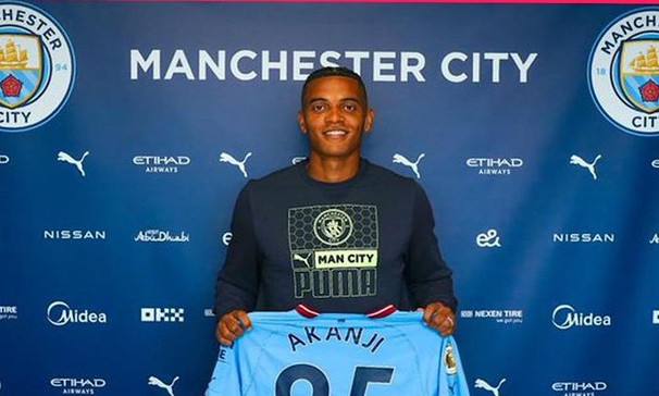 Man City bất ngờ đón tân binh từ Dortmund