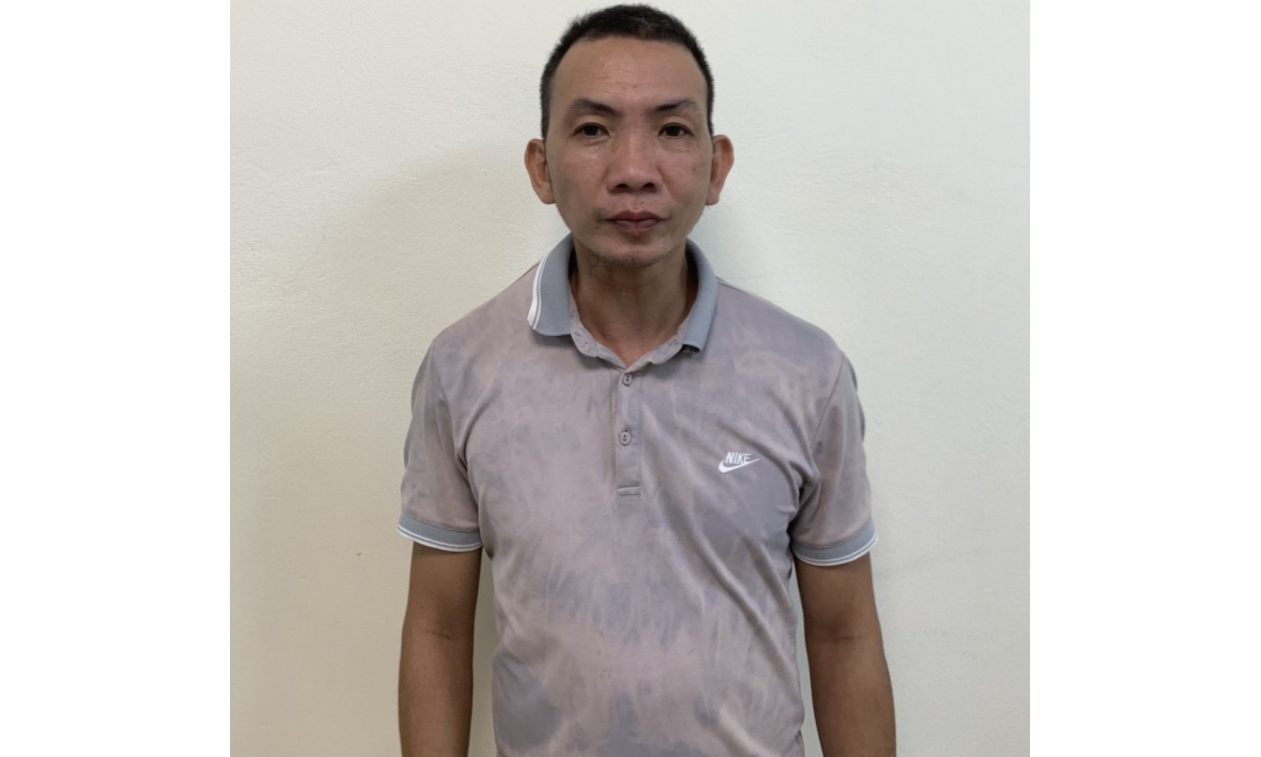 Bắt nghi phạm giết người lẩn trốn trong hang đá