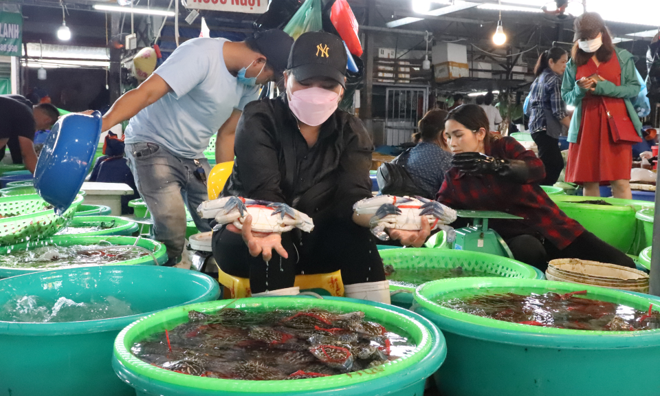 Thị trường những ngày lễ ổn định