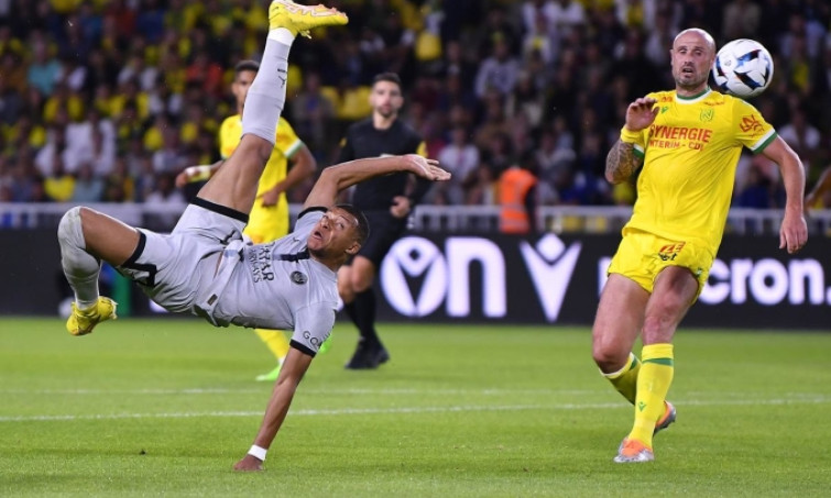 Messi, Mbappe giúp PSG thắng đậm
