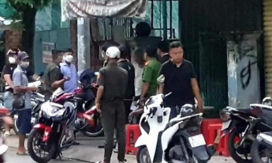 Đâm chết tình địch rồi... bỏ trốn