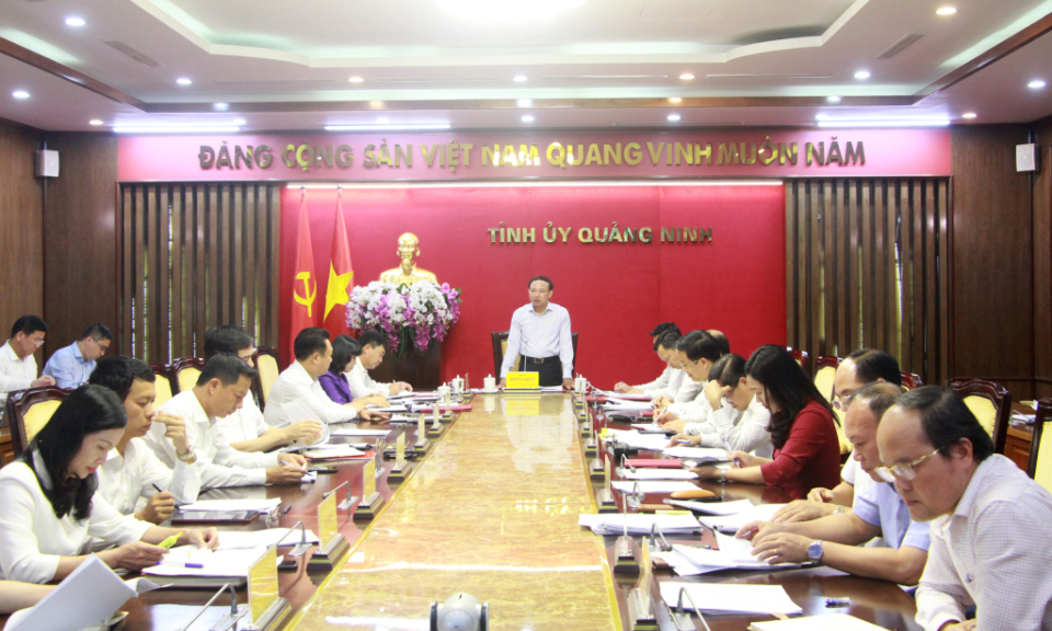 Giao ban Thường trực Tỉnh uỷ