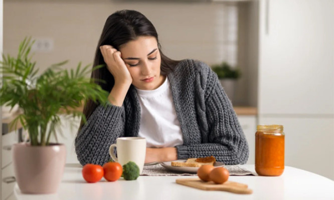 Ba thói quen vào buổi sáng gây hại cho gan
