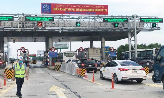 Thu phí không dừng tăng nhanh sau 1 tháng triển khai