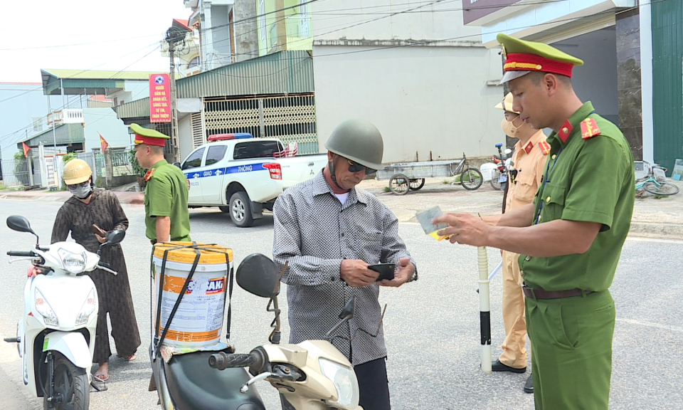 Xã Đầm Hà: Xây dựng văn hóa giao thông