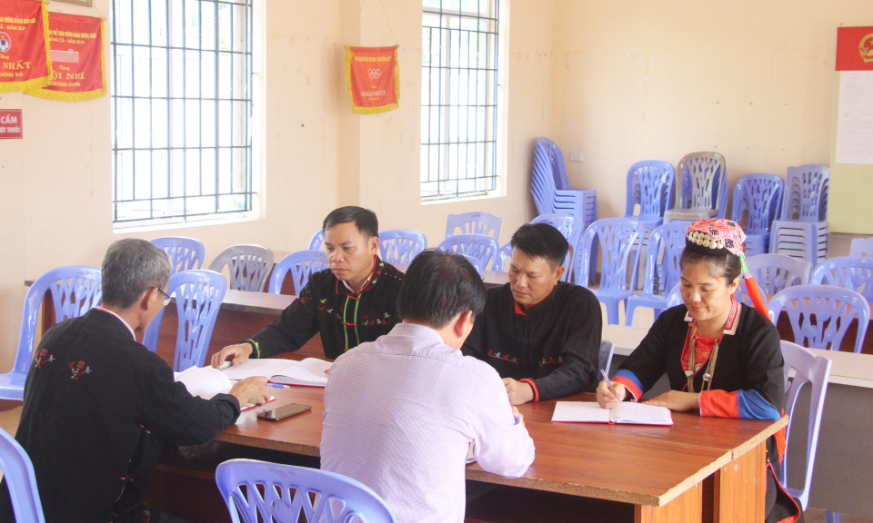 Đổi mới, nâng cao chất lượng sinh hoạt chi bộ