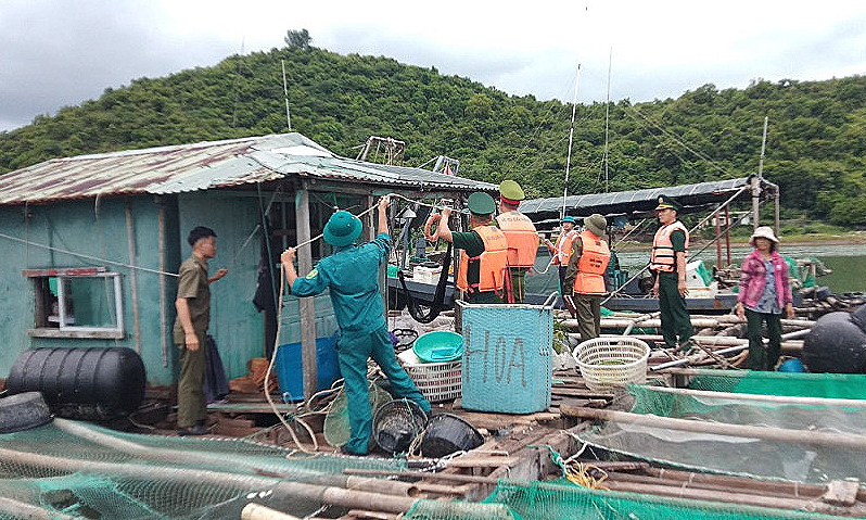 “4 tại chỗ” ở Đồn BPCK cảng Vạn Gia