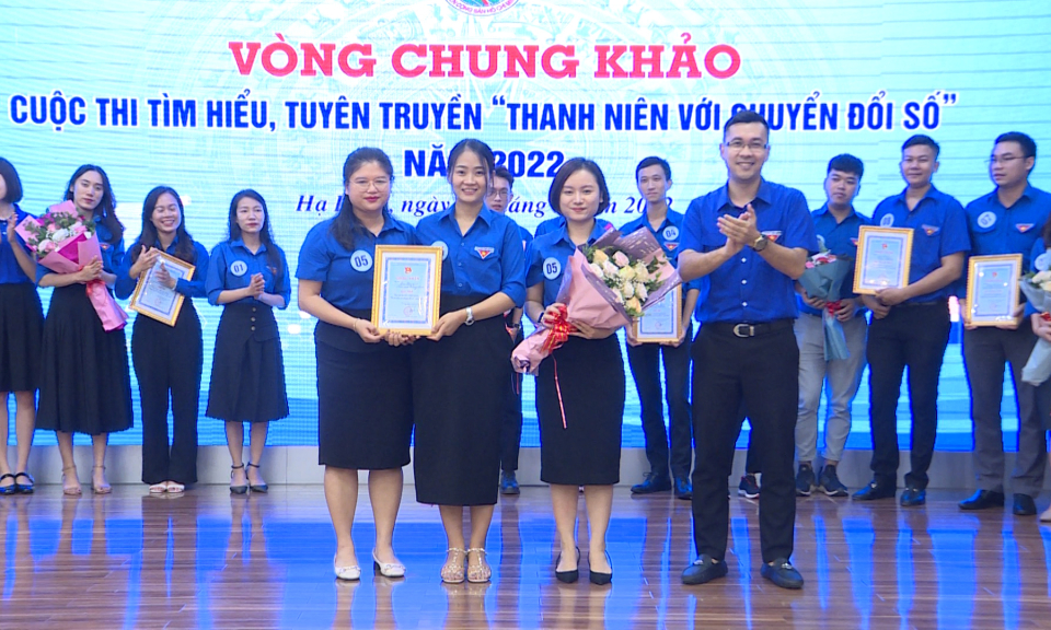 Chung khảo Cuộc thi tìm hiểu, tuyên truyền "Thanh niên với chuyển đổi số" năm 2022