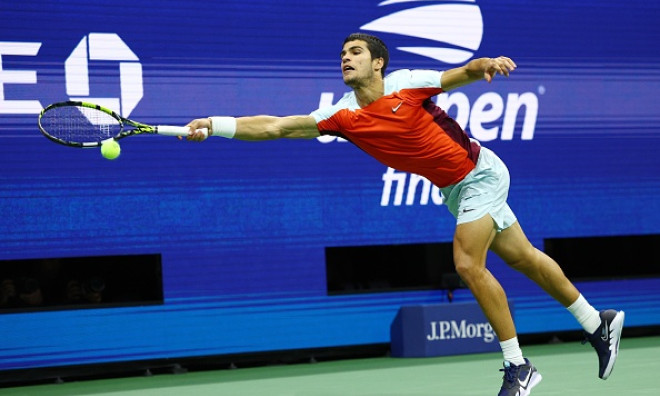 Carlos Alcaraz bật khóc sau khi vô địch US Open