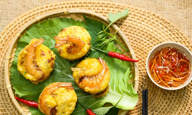Bánh cống Sóc Trăng impresses foodies from near and far