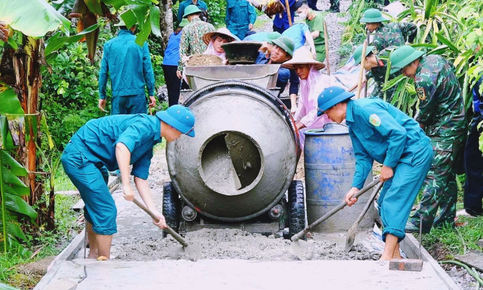 Vân Đồn nỗ lực về đích nông thôn mới