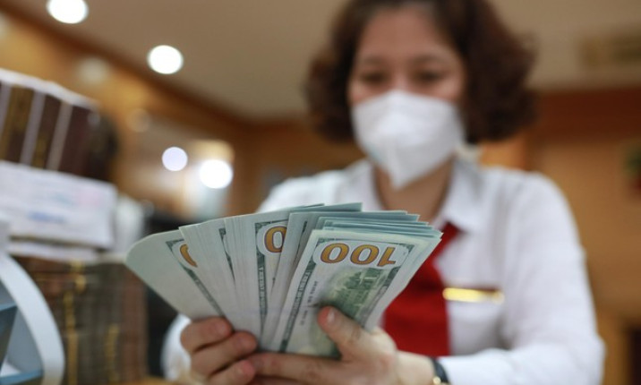 Giá USD trong nước tăng cao nhất trong 3 năm qua