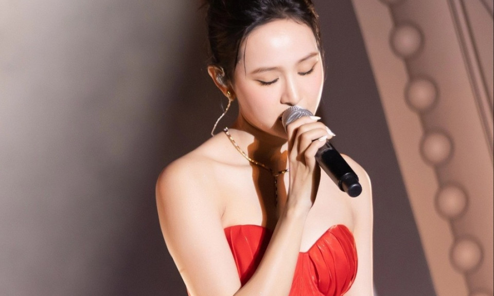 Hiền Hồ bị tẩy chay khi trở lại: Khán giả không còn dễ dãi