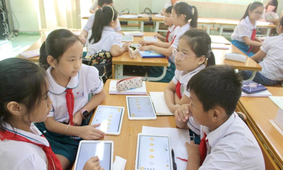 Đẩy mạnh xây dựng xã hội học tập
