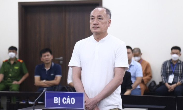 Hai cựu công an bị phạt 6-9 năm tù trong vụ 'chạy án 60 tỷ đồng'
