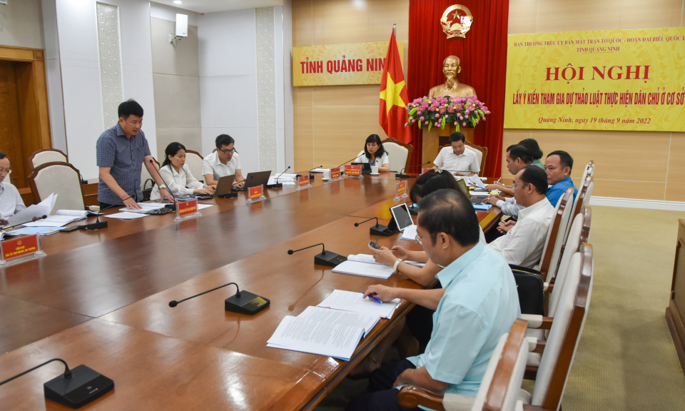 Hội nghị lấy ý kiến tham gia Dự thảo Luật Thực hiện dân chủ ở cơ sở