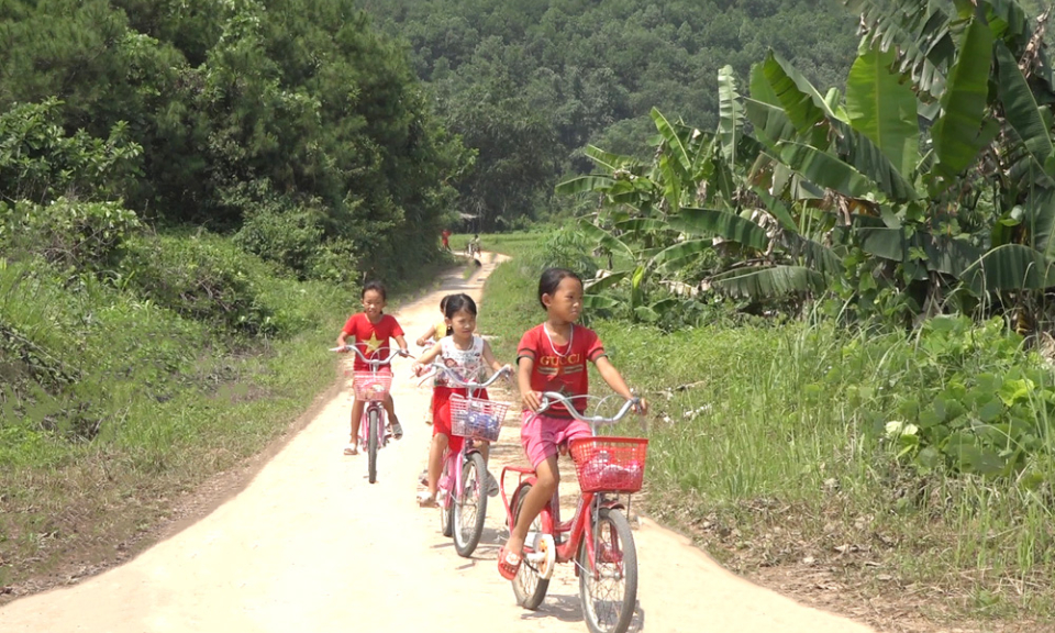 Minh Cầm phát huy thế mạnh địa phương